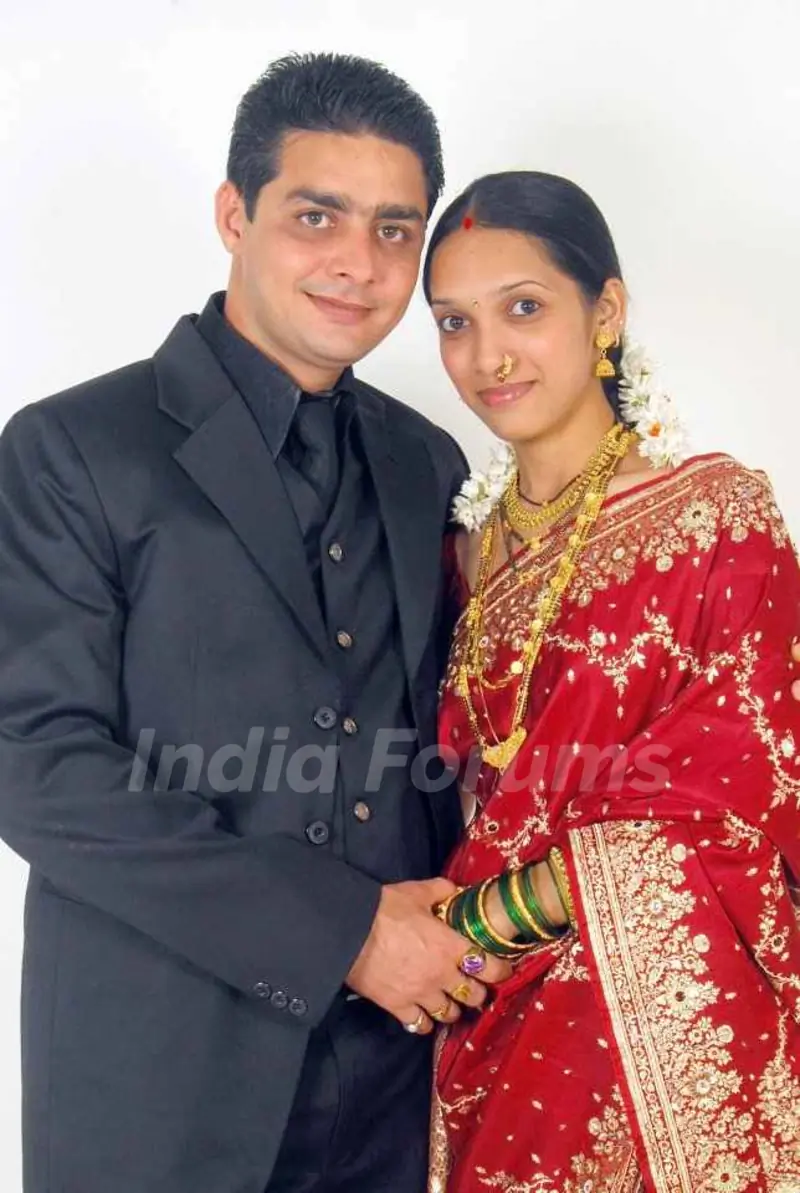 Hindustani Bhau with his wife 