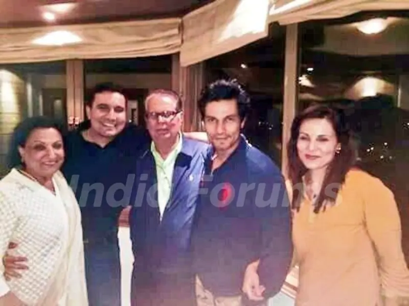 Randeep Hooda With His Family