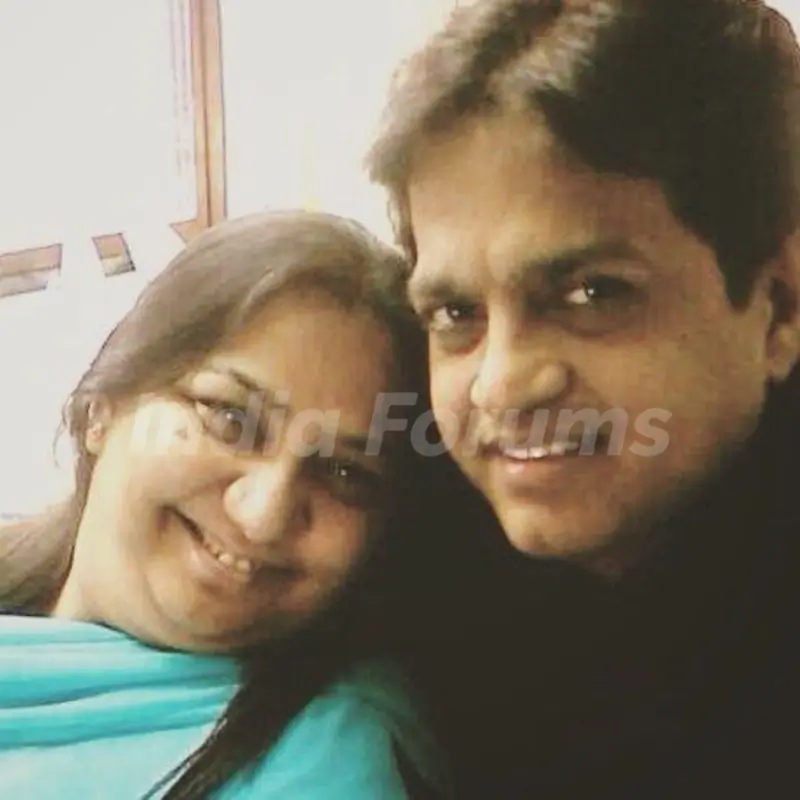 Vivek Shauq with his wife