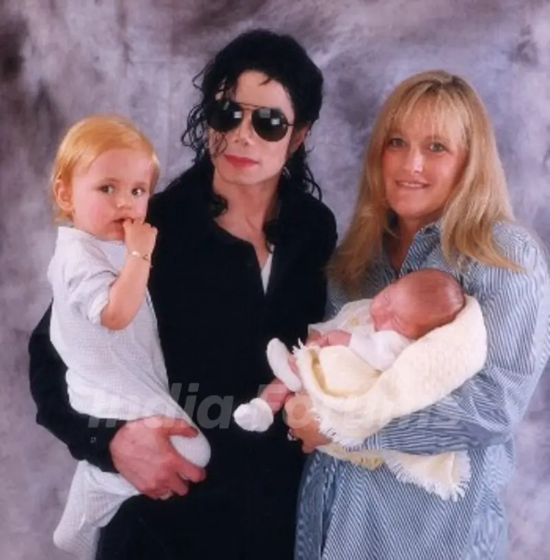 Debbie Rowe and Michael Jackson