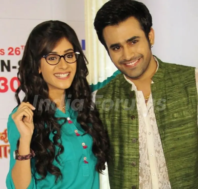 Pearl V Puri with Hiba Nawab