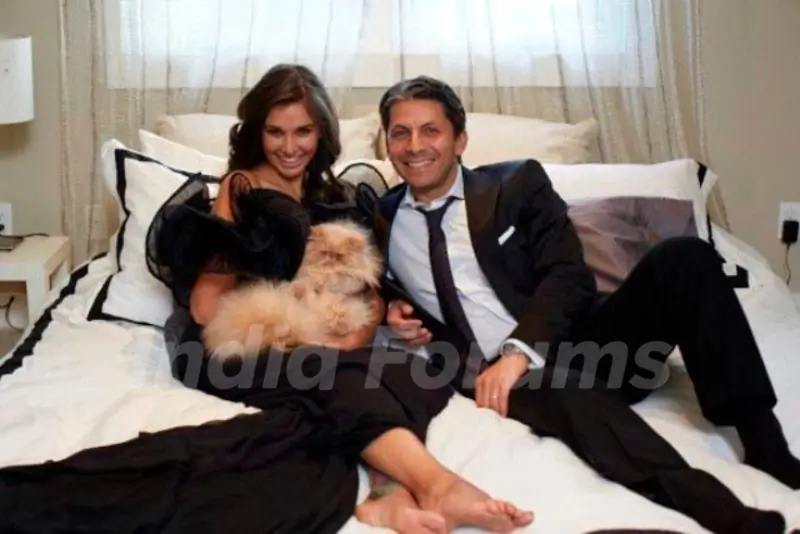 lisa-ray-with-her-husband
