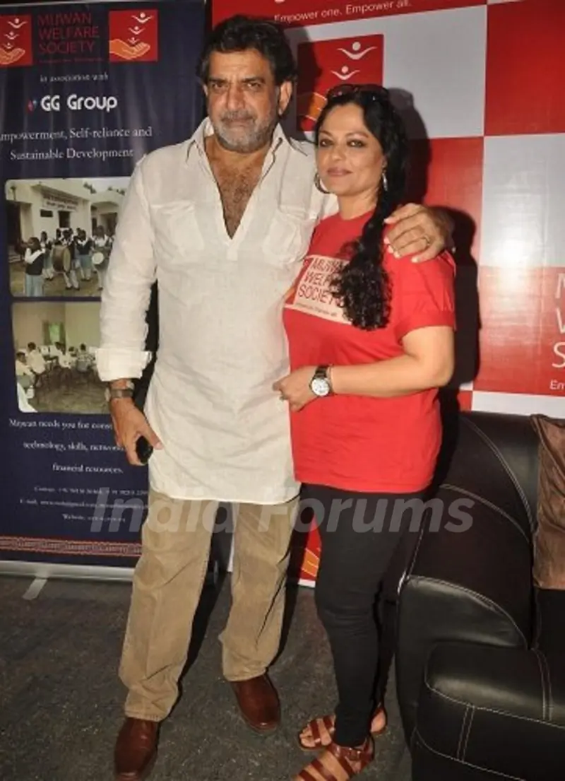 Tanvi Azmi husband