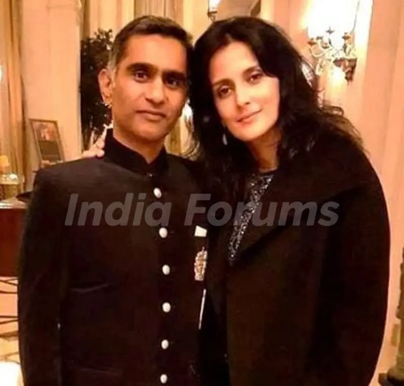 Tulip Joshi with husband