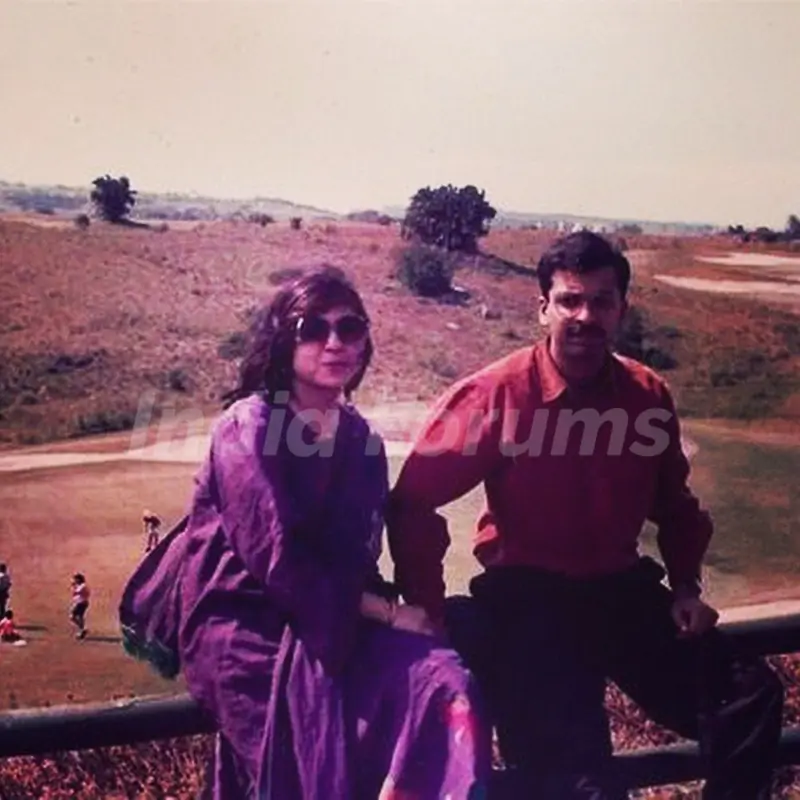 Alka Yagnik With her Husband