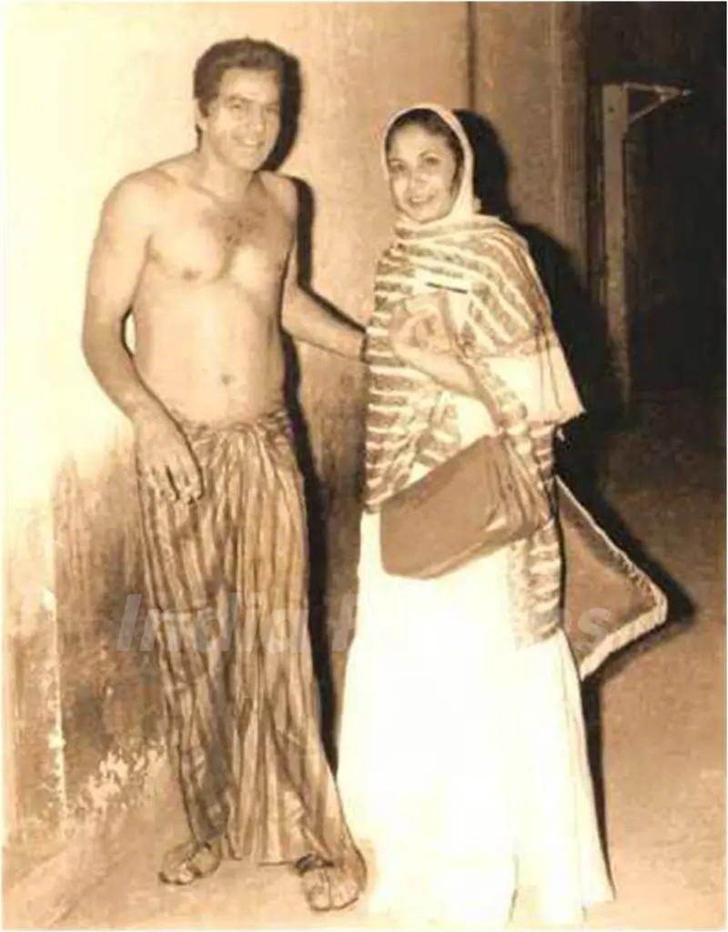 Meena Kumari With Dharmendra