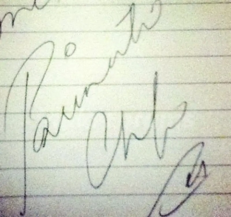 Parineeti Chopra signature
