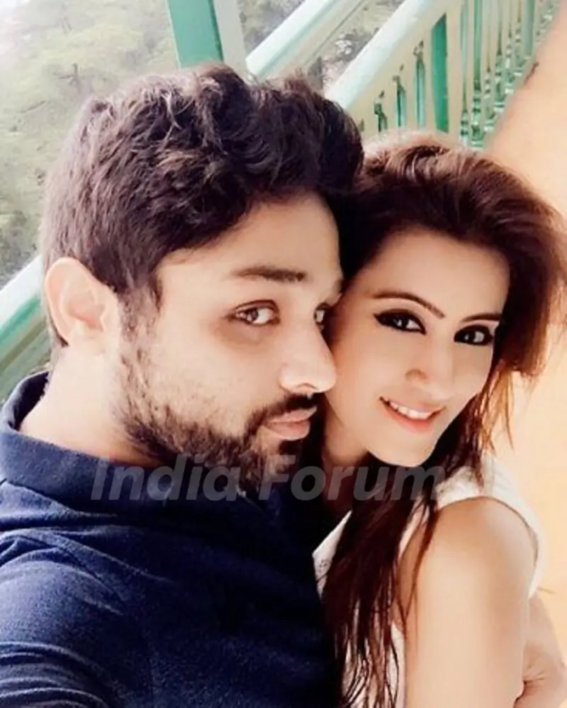 Deiya Sindhi with husband