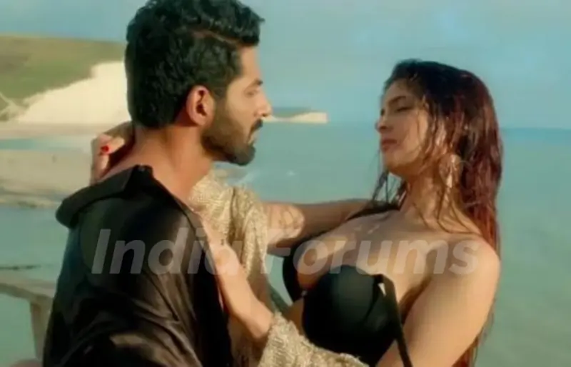 Ihana Dhillon in Hate Story 4