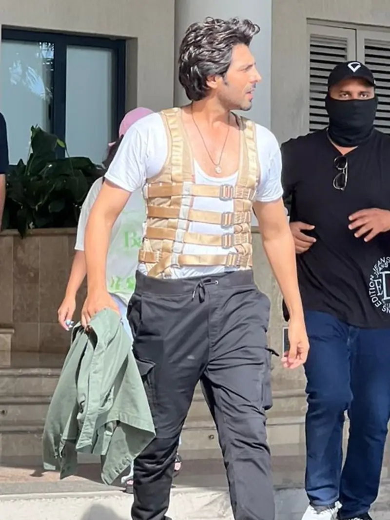 Kartik Aaryan