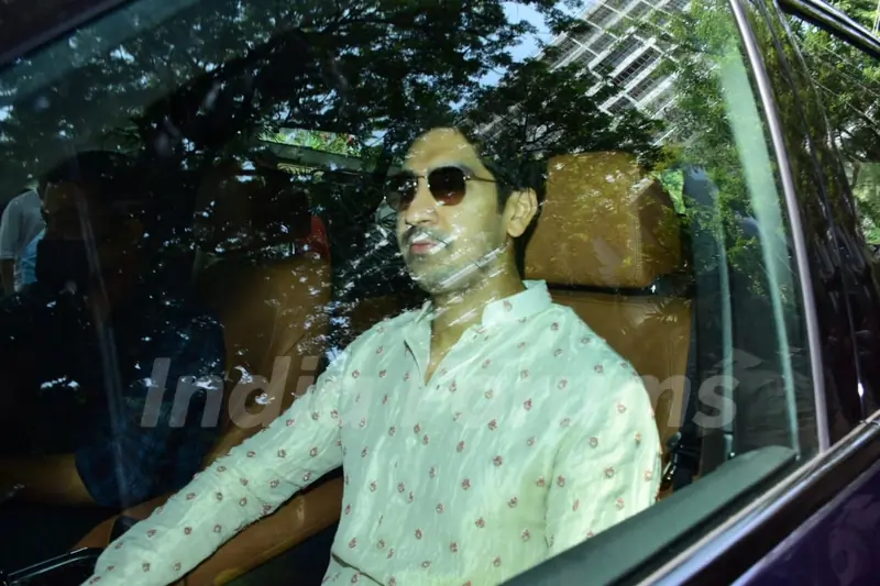 Celebrities for for Alia and Ranbir mehendi  ceremony 