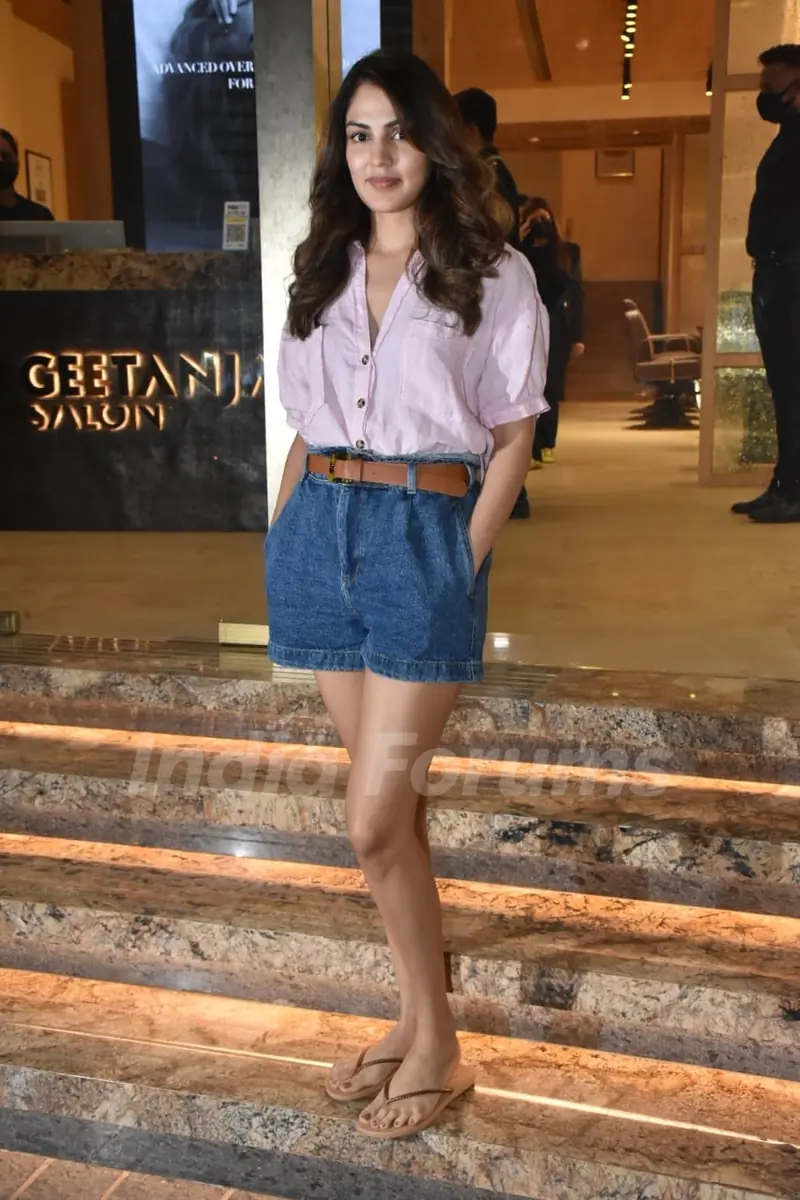 Rhea Chakraborty spotted at Bandra 