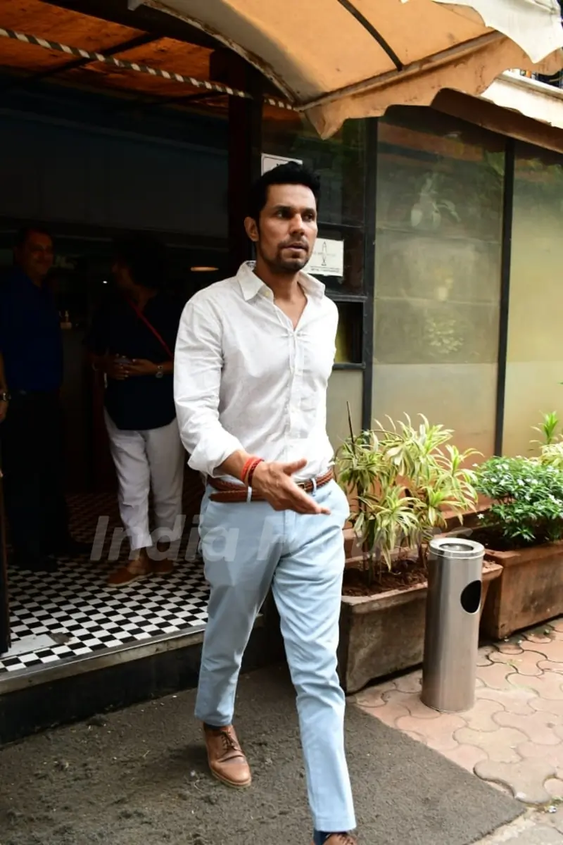 Randeep Hooda spotted at Andheri 