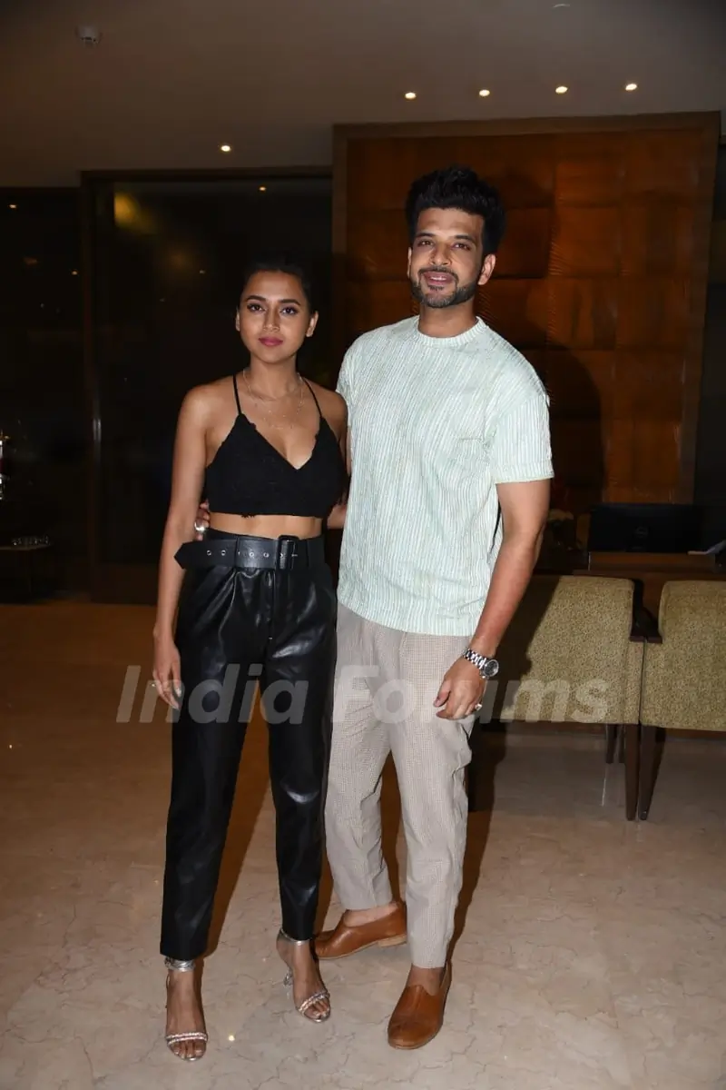 Tejasswi Prakash clicked beau Karan Kundrra in Goa 