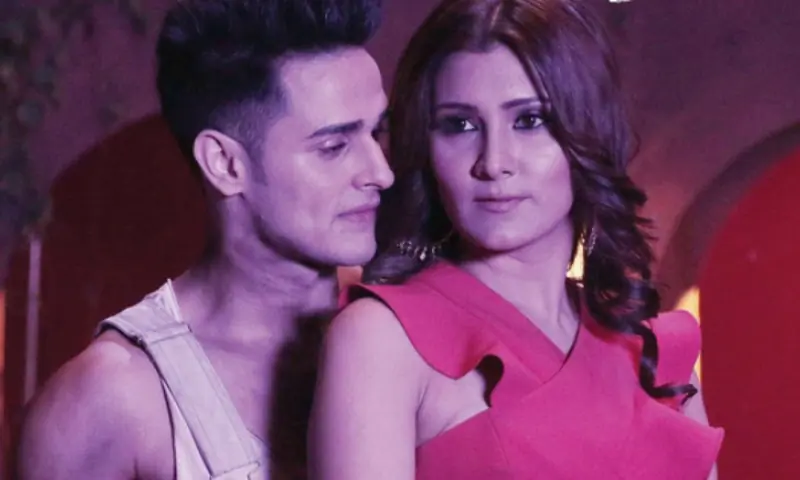 Aastha Gill and Priyank Sharma 