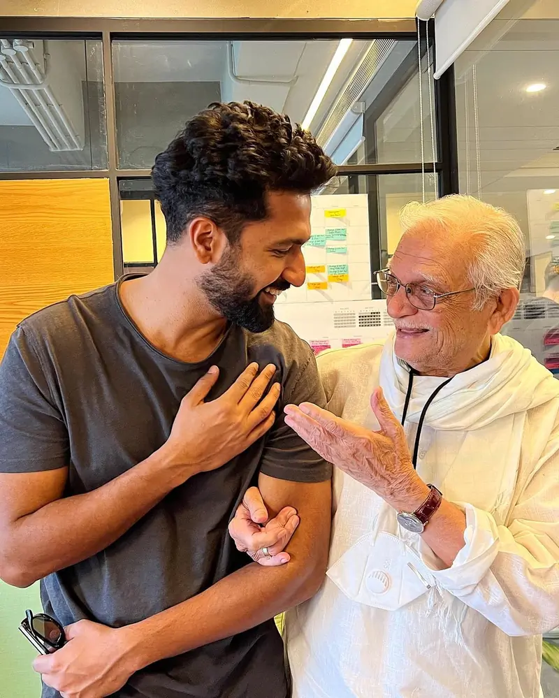 Vicky kaushal and Gulzar