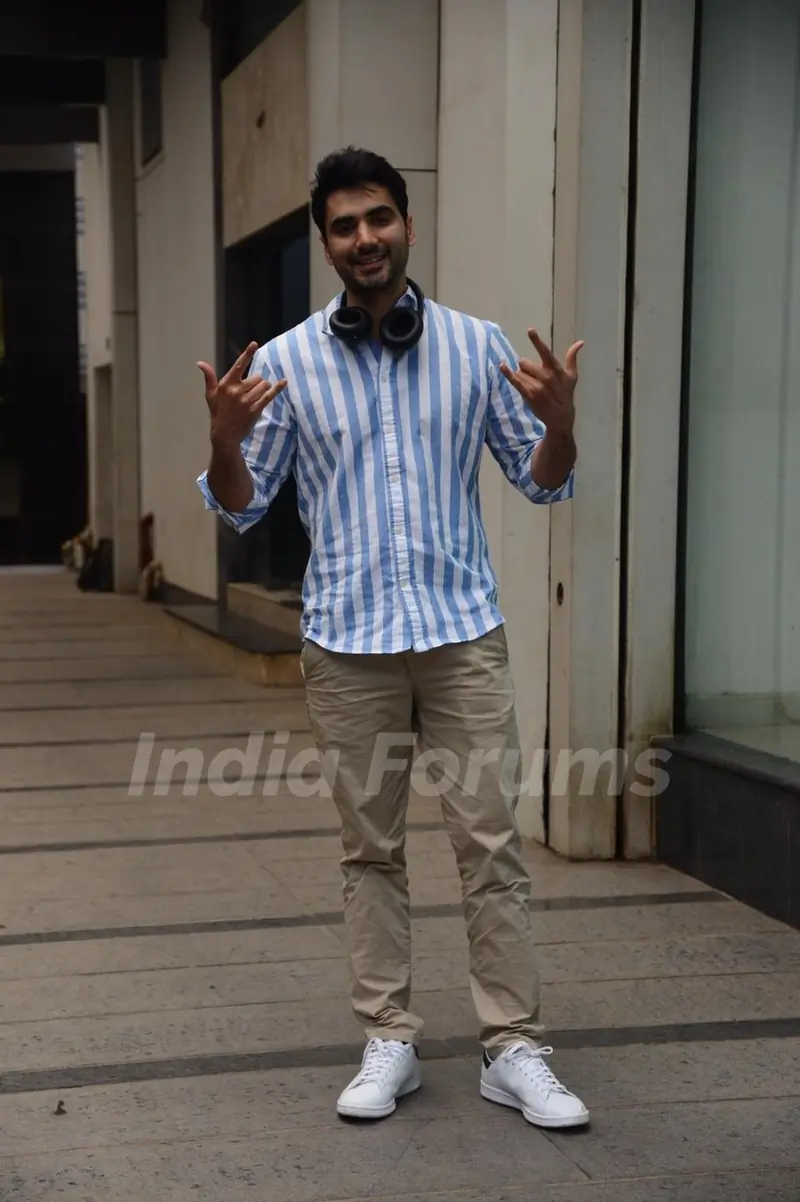 snapped at Siddharth Roy Kapur’s office in Khar 