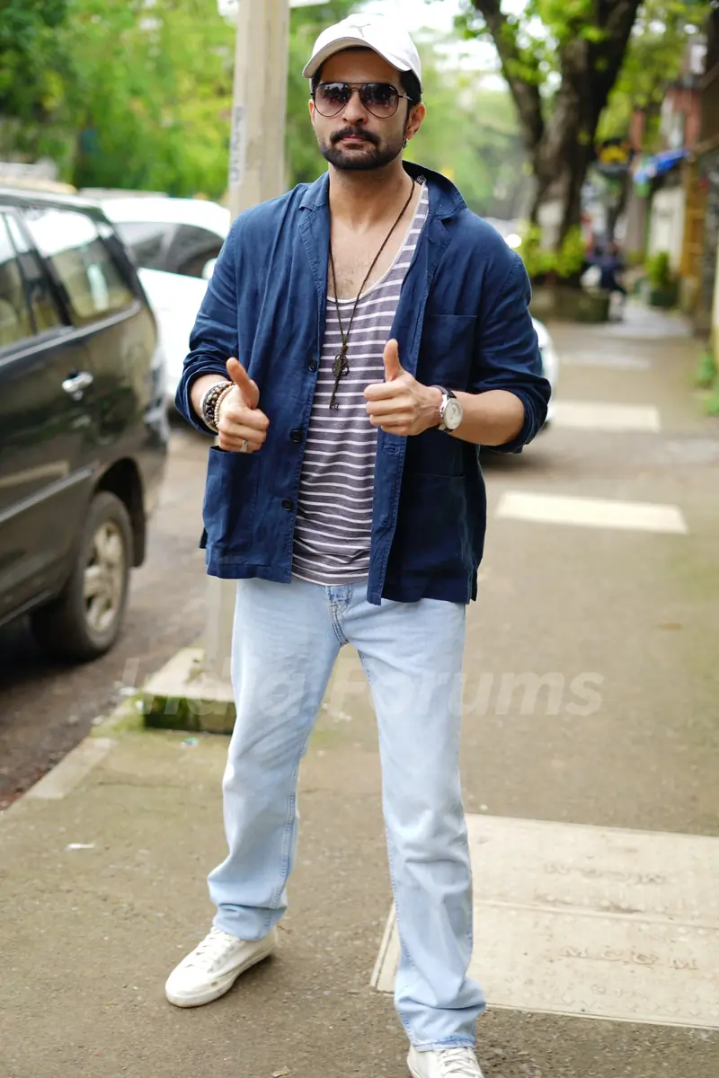 Raqesh Bapat snapped at Varsova 