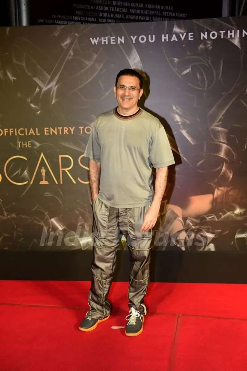 Parmeet Sethi grace the special screening of Chhello Show