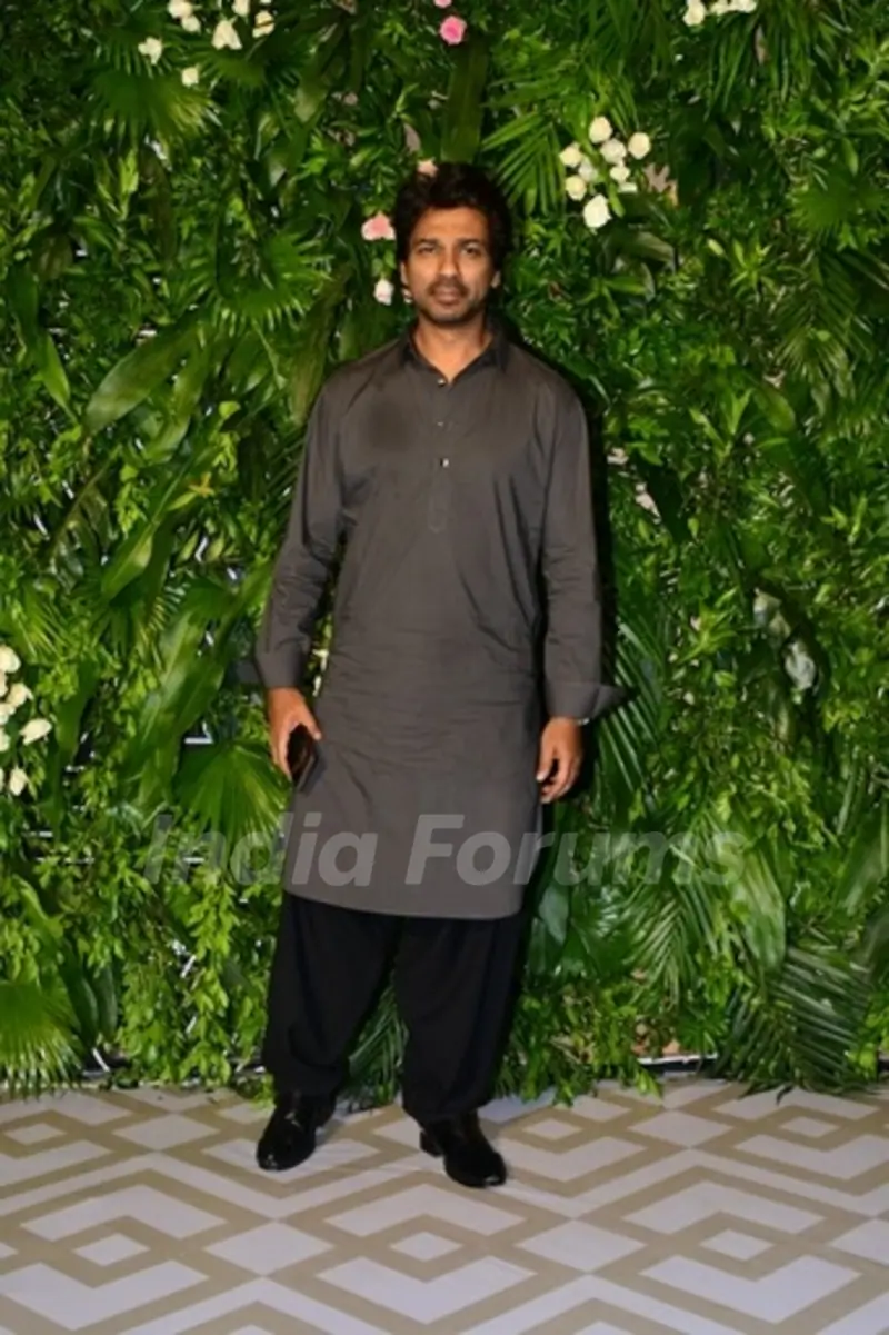 Nikhil Dwivedi attend Kriti Sanon’s Diwali bash