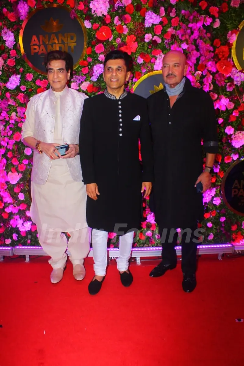 Jeetendra, Anand Pandit, Rakesh Roshan