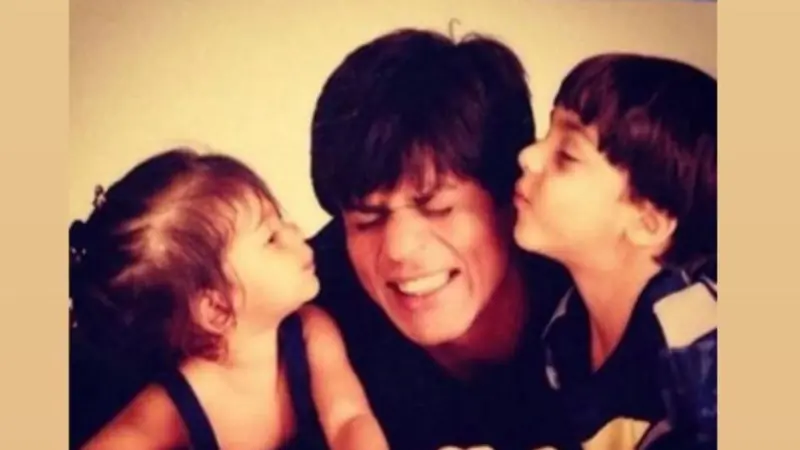 Suhana, Shah Rukh and Aryan