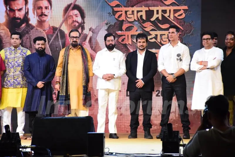 Mahesh Manjrekar, Eknath Shinde, Vaseem Qureshi, Akshay Kumar, Raj Thackeray, Pratap Sarnaik, Uday Samant