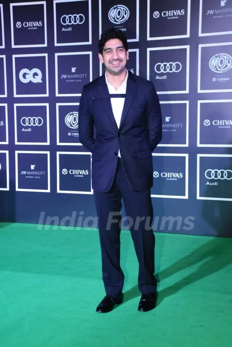 ayan-mukerji-photo-564500