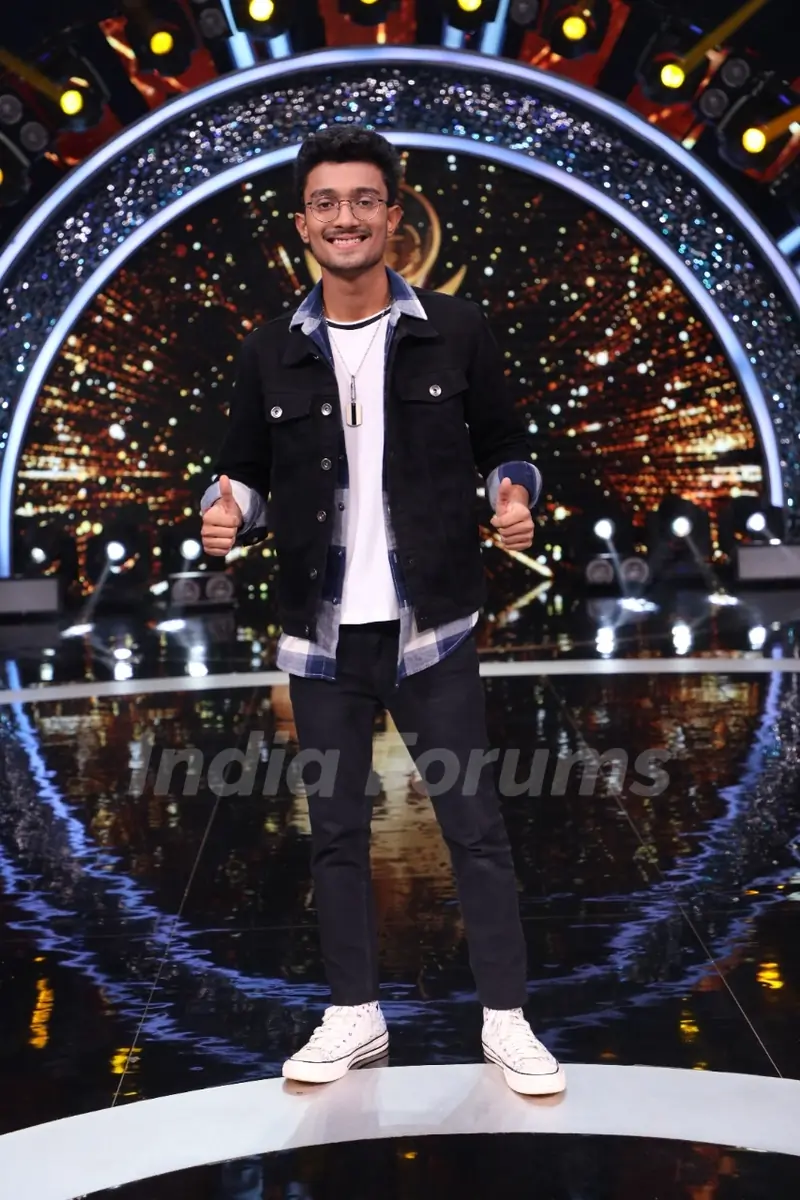 Indian Idol contestant 