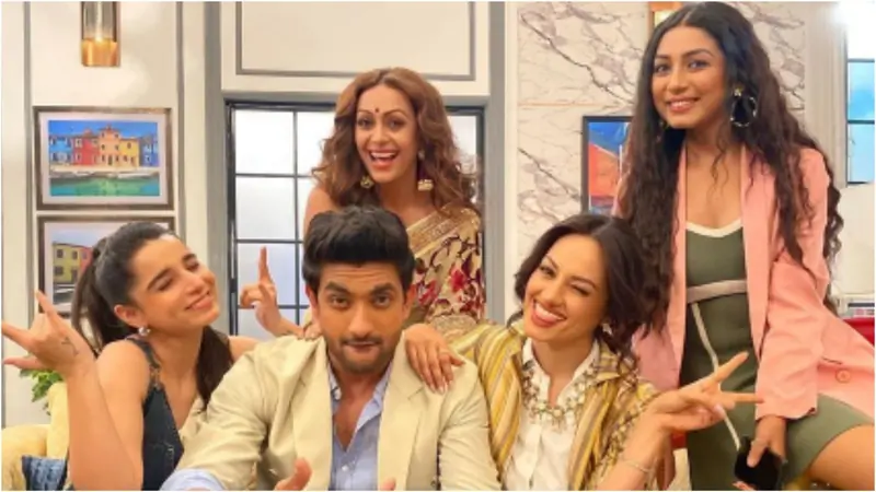 Fahmaan Khan and cast of 'Dharam Patni'