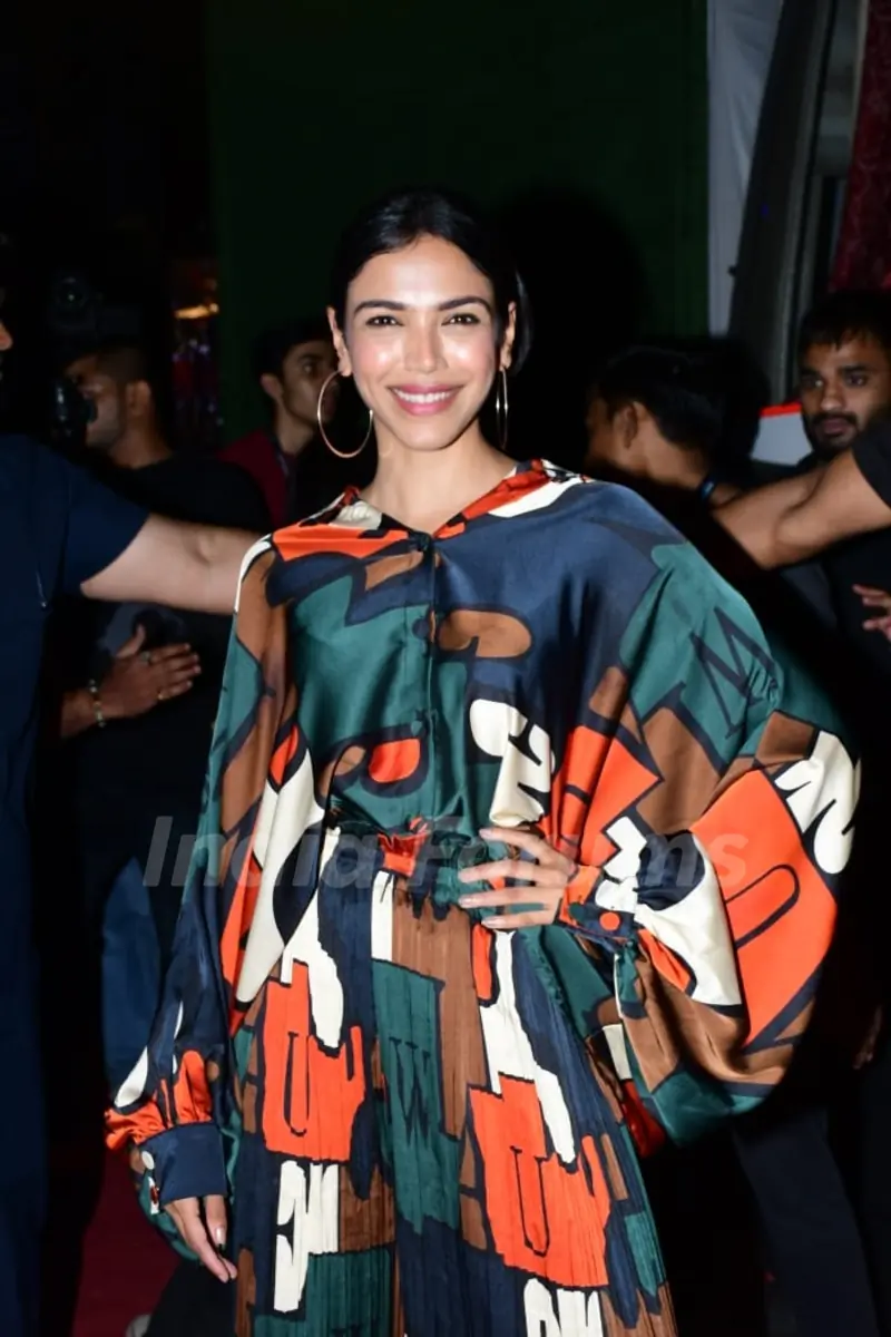  Shriya Pilgaonkar spotted promoting Tazza Khabar at Mithibai college fest Kshitij