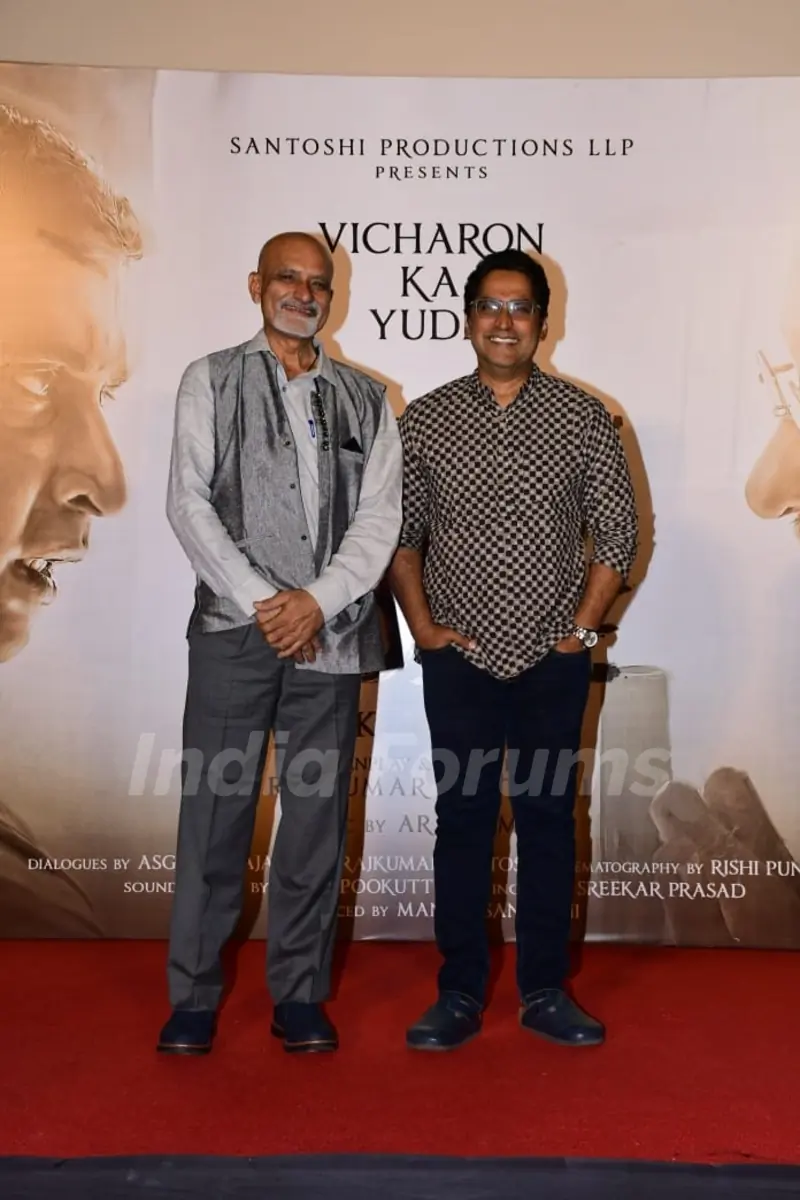 Deepak Antani, Chinmay Mandlekar