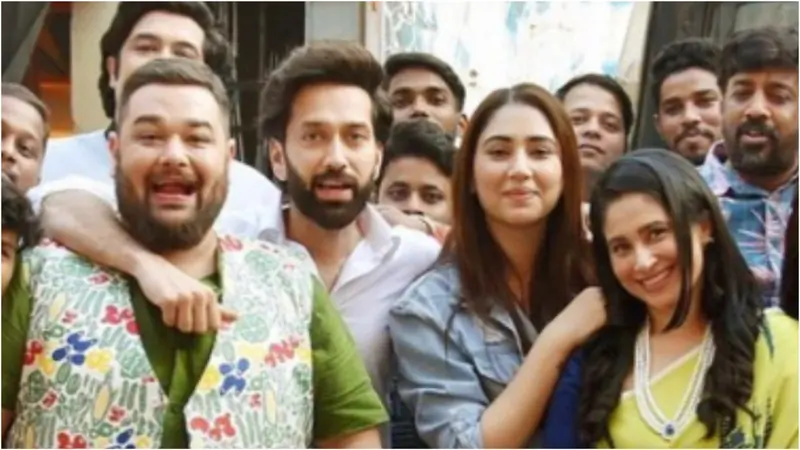 Cast of 'Bade Achhe Lagte Hain 2'