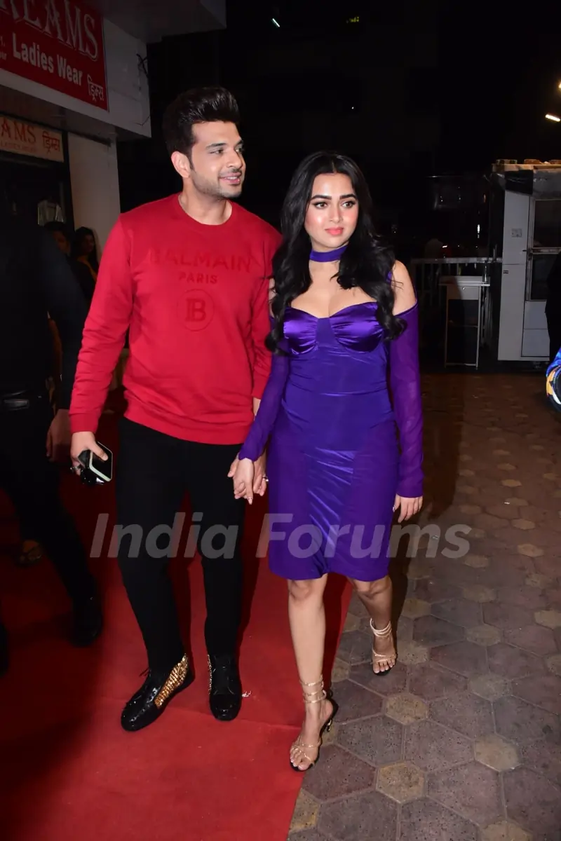 Celebrities snapped in the city 