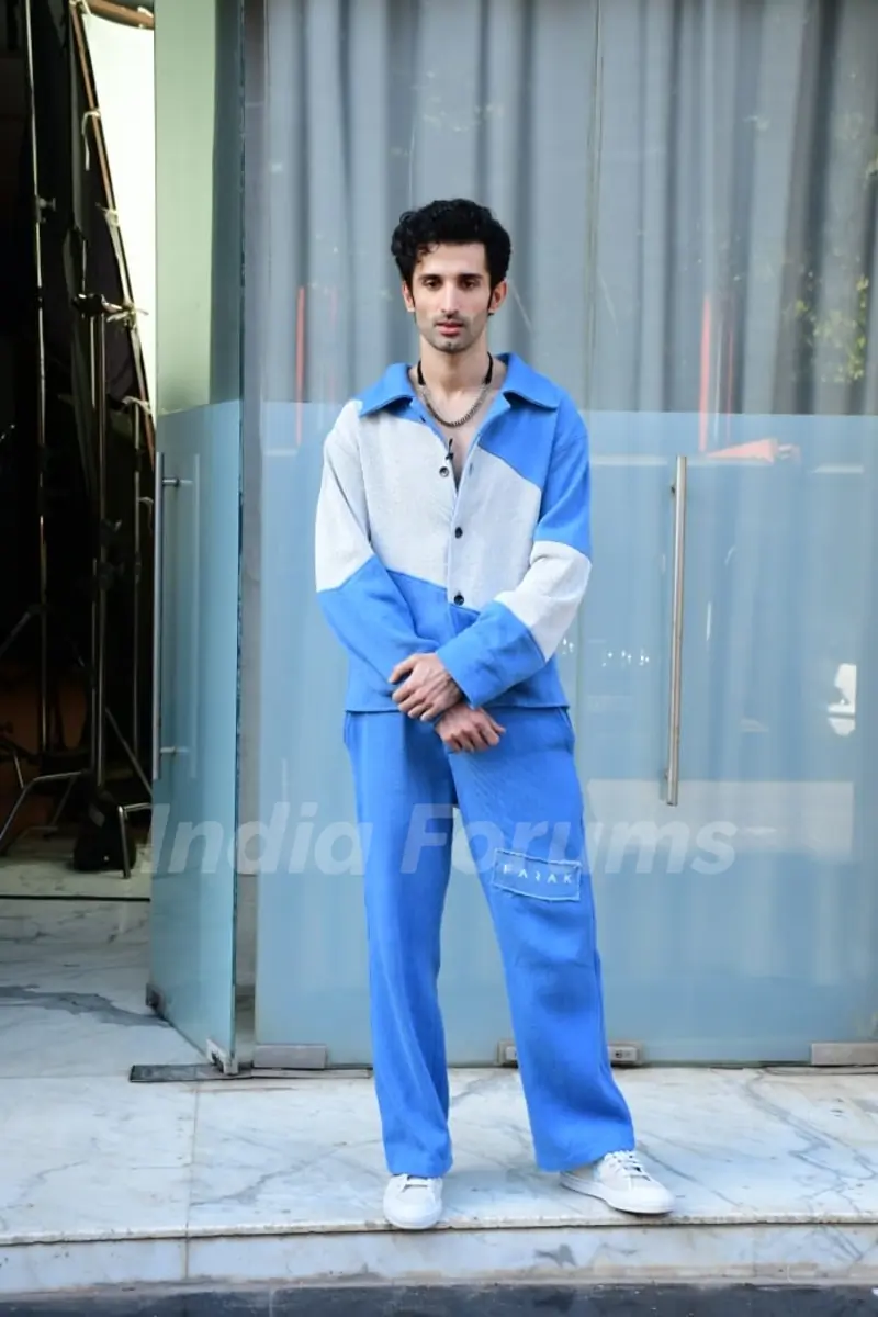 Sidhant Gupta snappped promoting Jubilee in the city 