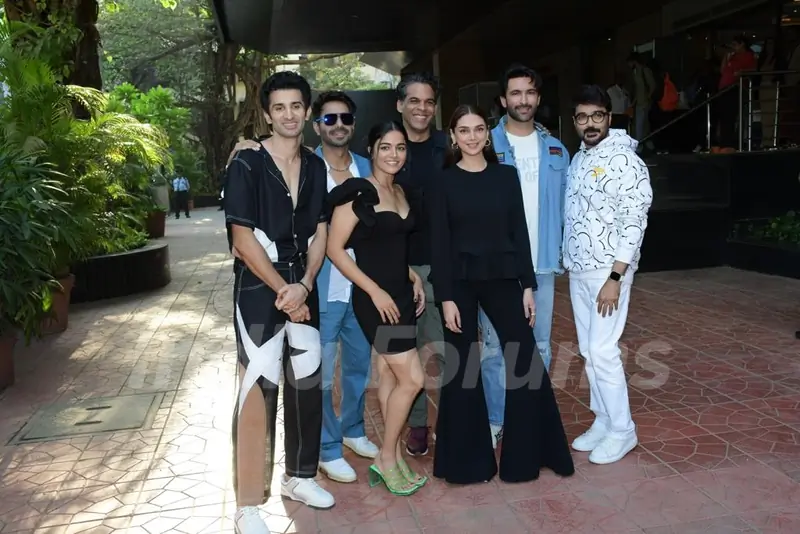 Aparshakti Khurana, Aditi Rao Hydari, Sidhant Gupta, Wamiqa Gabbi, Prosenjjt Chatterjee, Nandish Singh Sandhu and Vikram Aditya Motwane snapped promoting their webseries Jubilee in Bandra