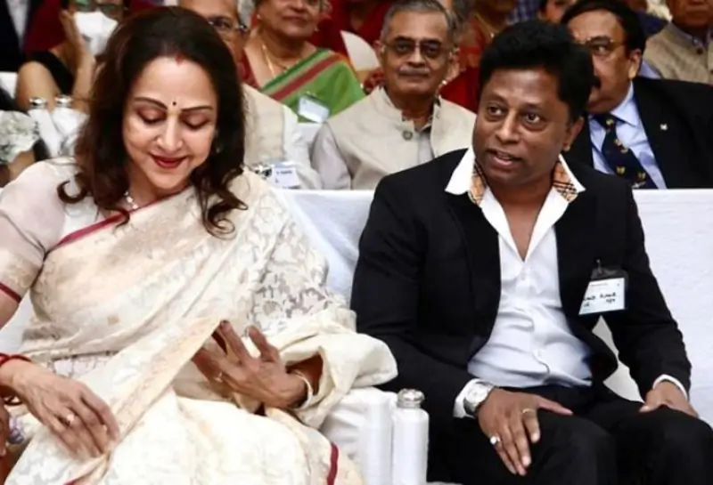 Hema Malini and Anand Kumar