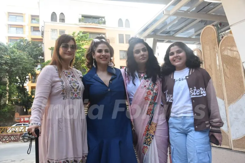 Teejay Sidhu, Tanaaz Currim celebrate Mothers Day