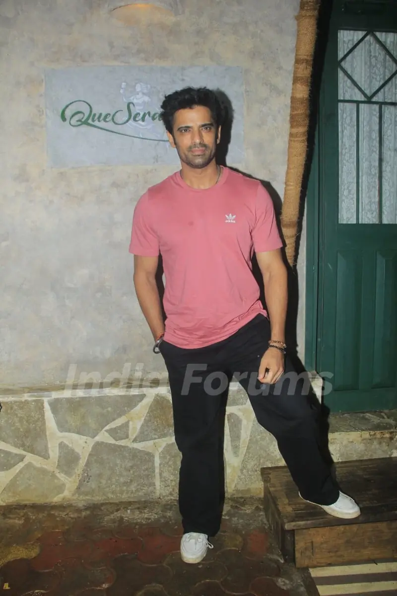 Celebrities attend Huma Qureshi's birthday bash  