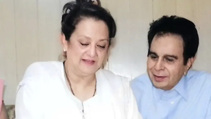 Saira Banu and Dilip Kumar 