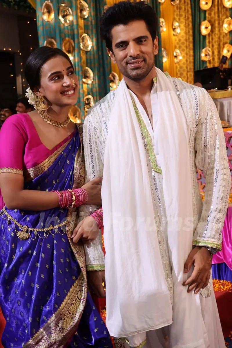 Mohit Malik and Sayli Salunke Baatein Kuch Ankahee Si BTS of Ganpati Utsav 