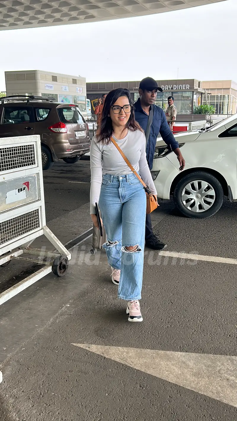 Celebrities spotted at the airport 