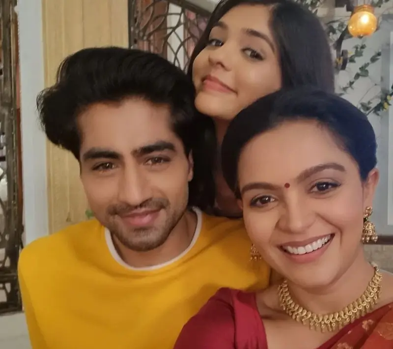 Ami Trivedi with Harshad Chopda and Pranali Rathod