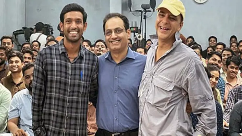 Vikrant Massey and Vidhu Vinod Chopra on the sets of 12th Fail