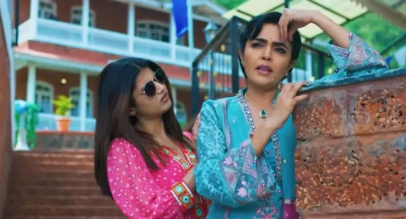 Samridhii Shukla as Abhira and Preeti Amin as Akshara in Yeh Rishta Kya Kehlata Hai
