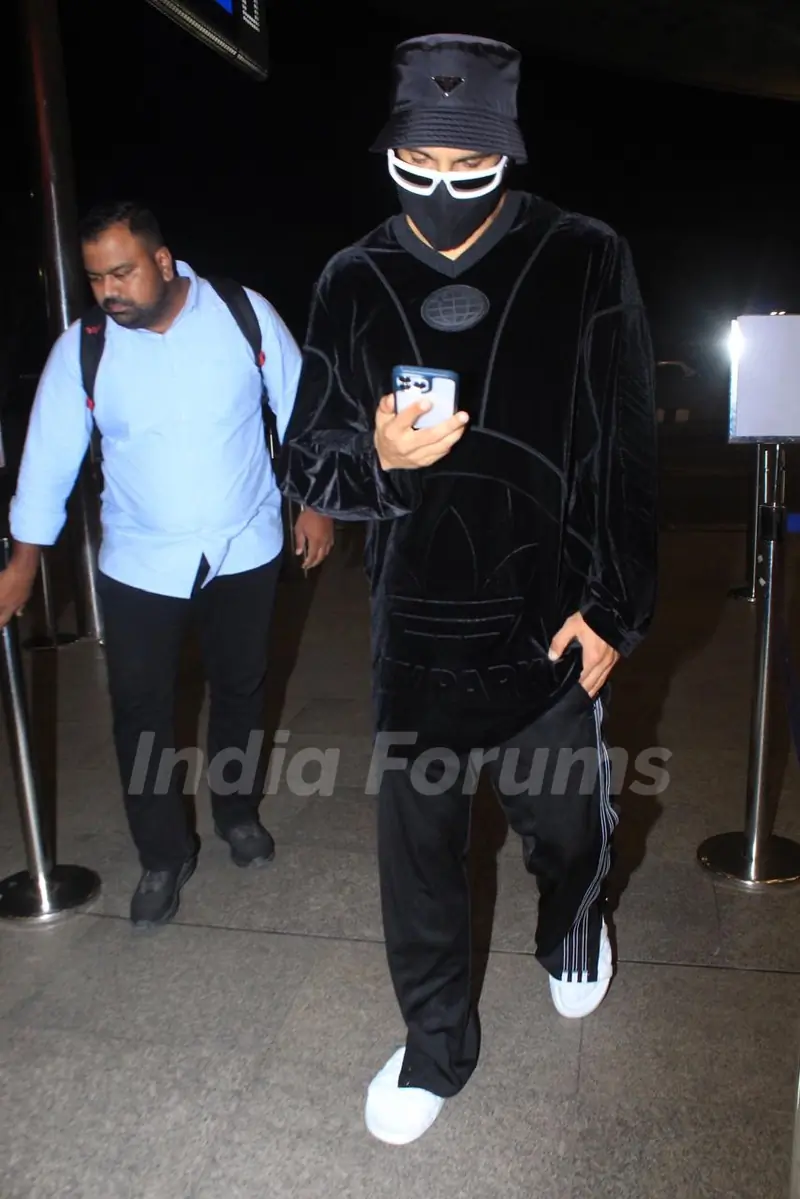 Ranveer Singh snapped at the Mumbai airprot 
