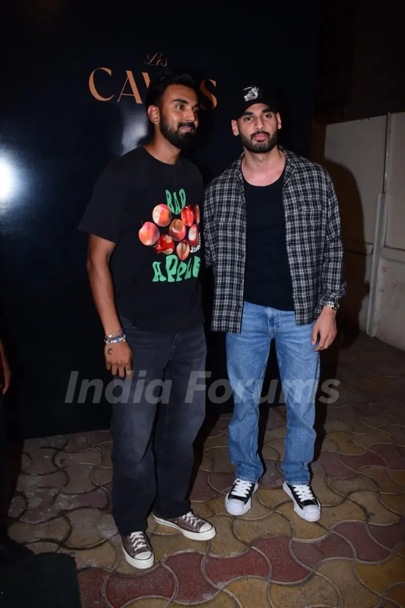 Celebs spotted in Bandra