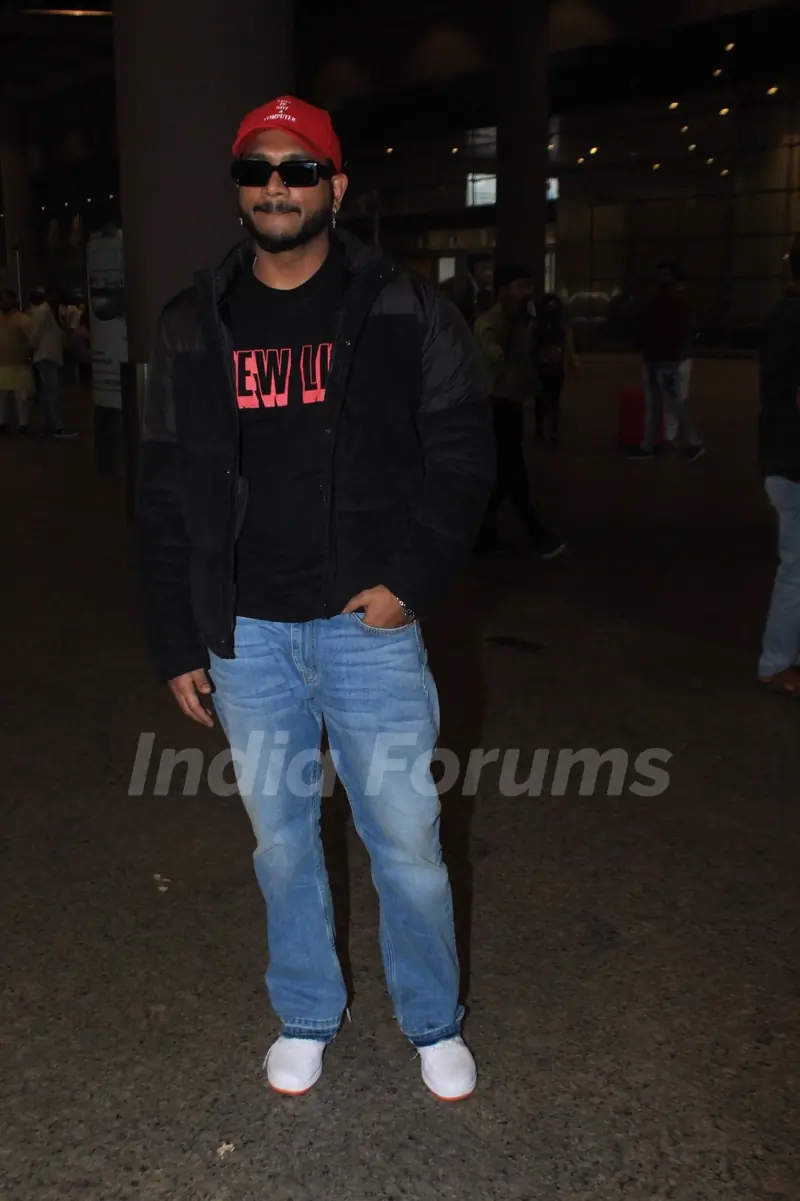 King spotted at the Airport 