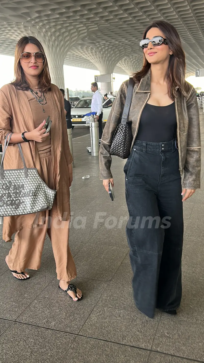 Celebrities spotted at the airport 