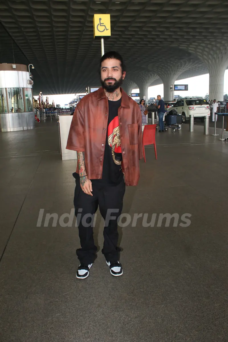 Anurag Dobhal snapped at the Mumbai airport  